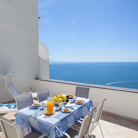 House In Positano With Panoramic Terrace Holiday home *